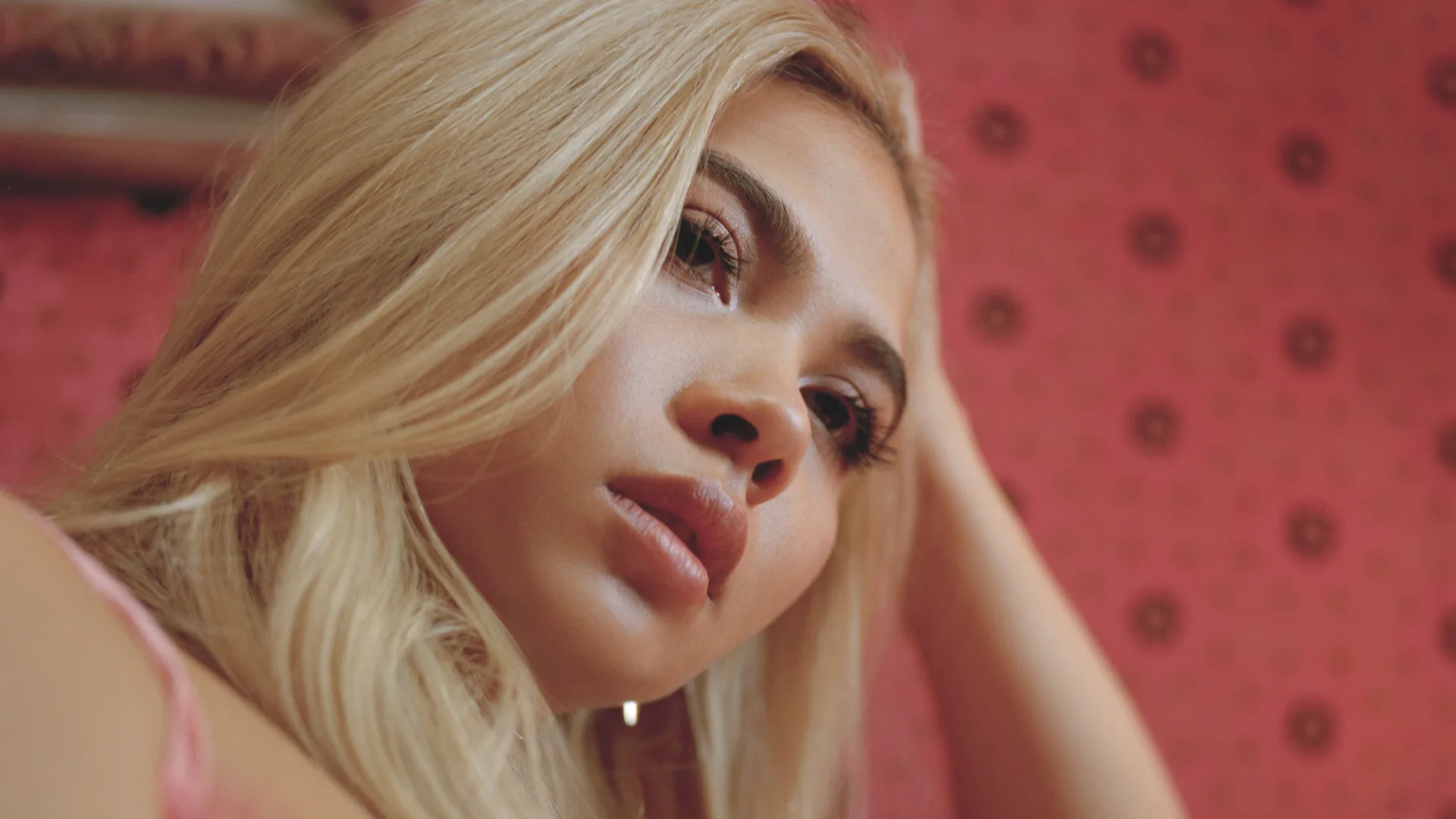 adrienne beauchamp recommends Hayley Kiyoko Insecure