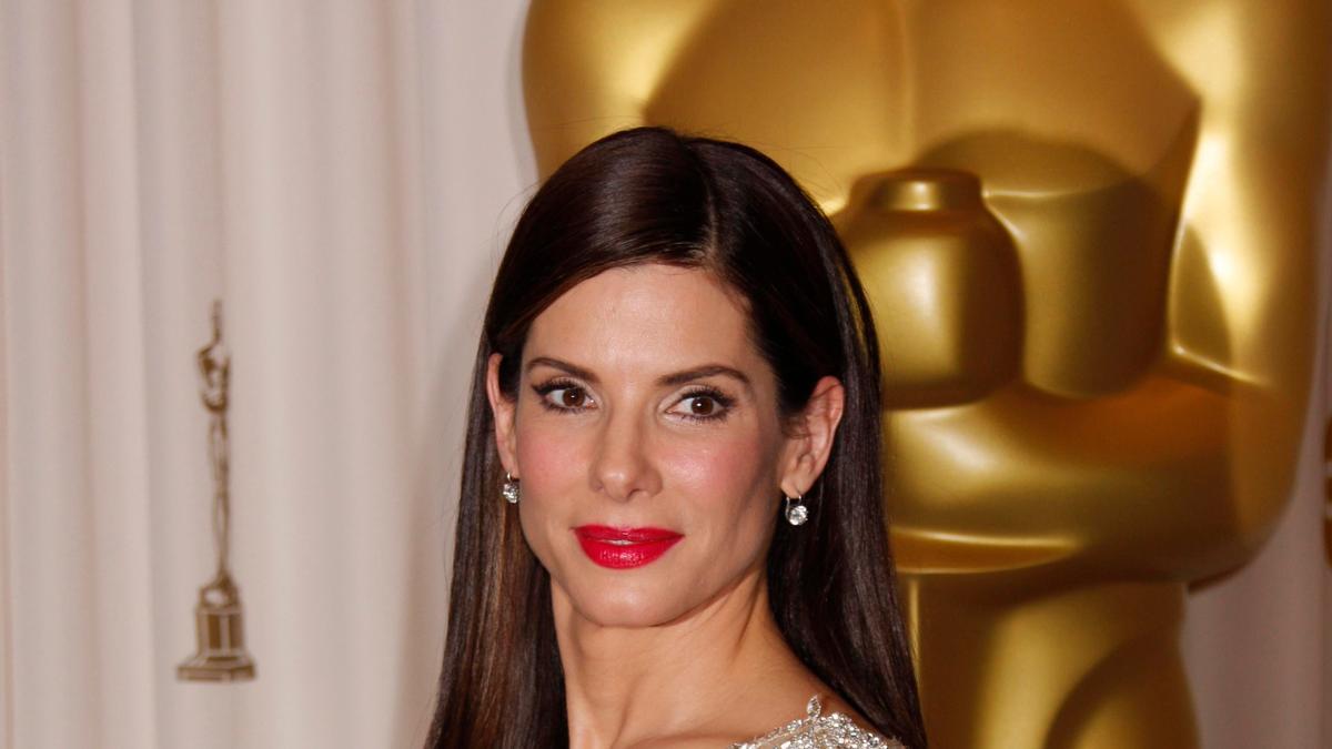 alex kempsell recommends sandra bullock pron pic