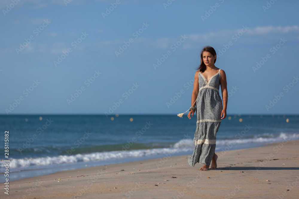 Nudes Walking On Beach hood nude