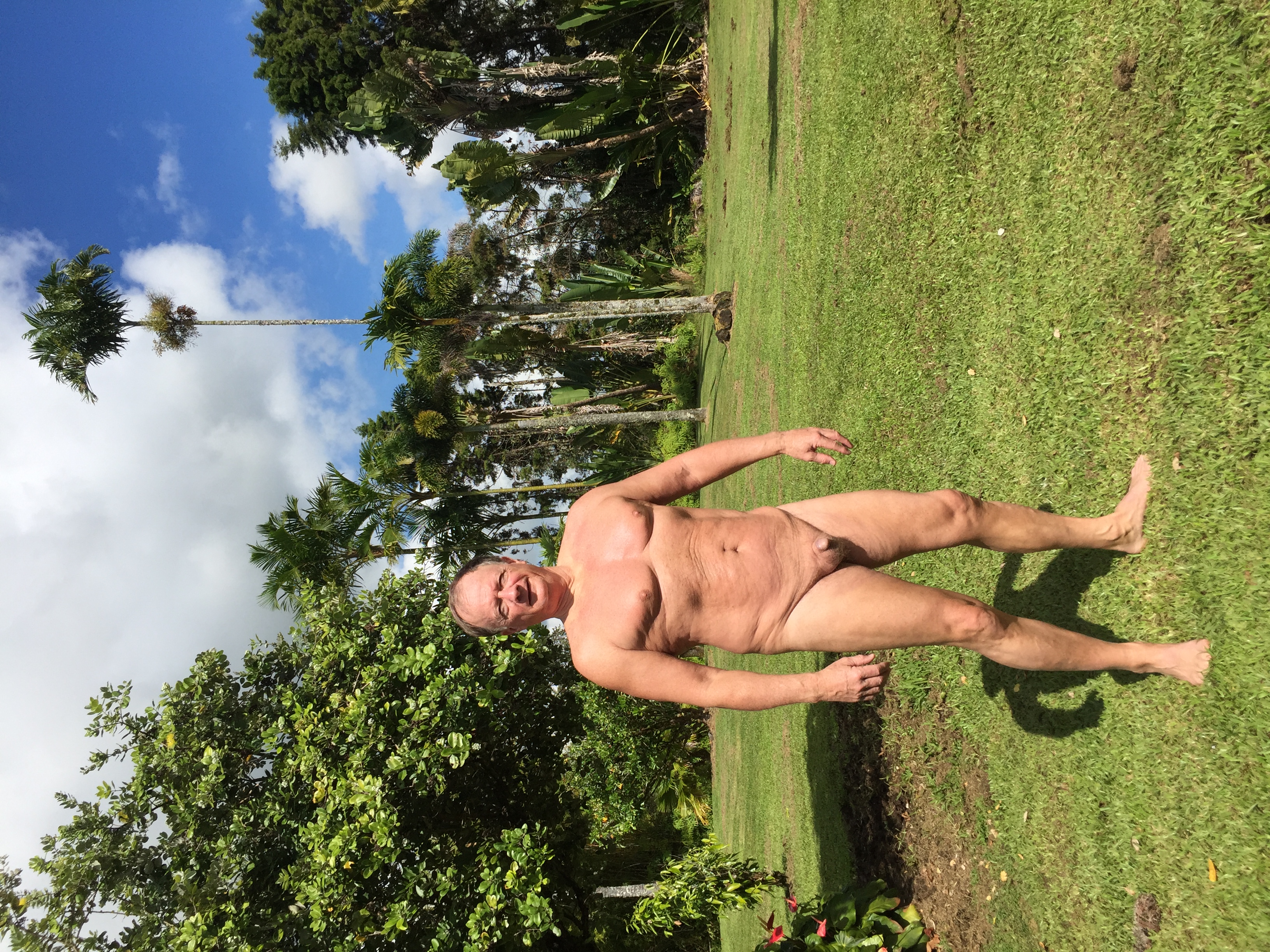 courteney smith recommends Guys Outdoors Naked