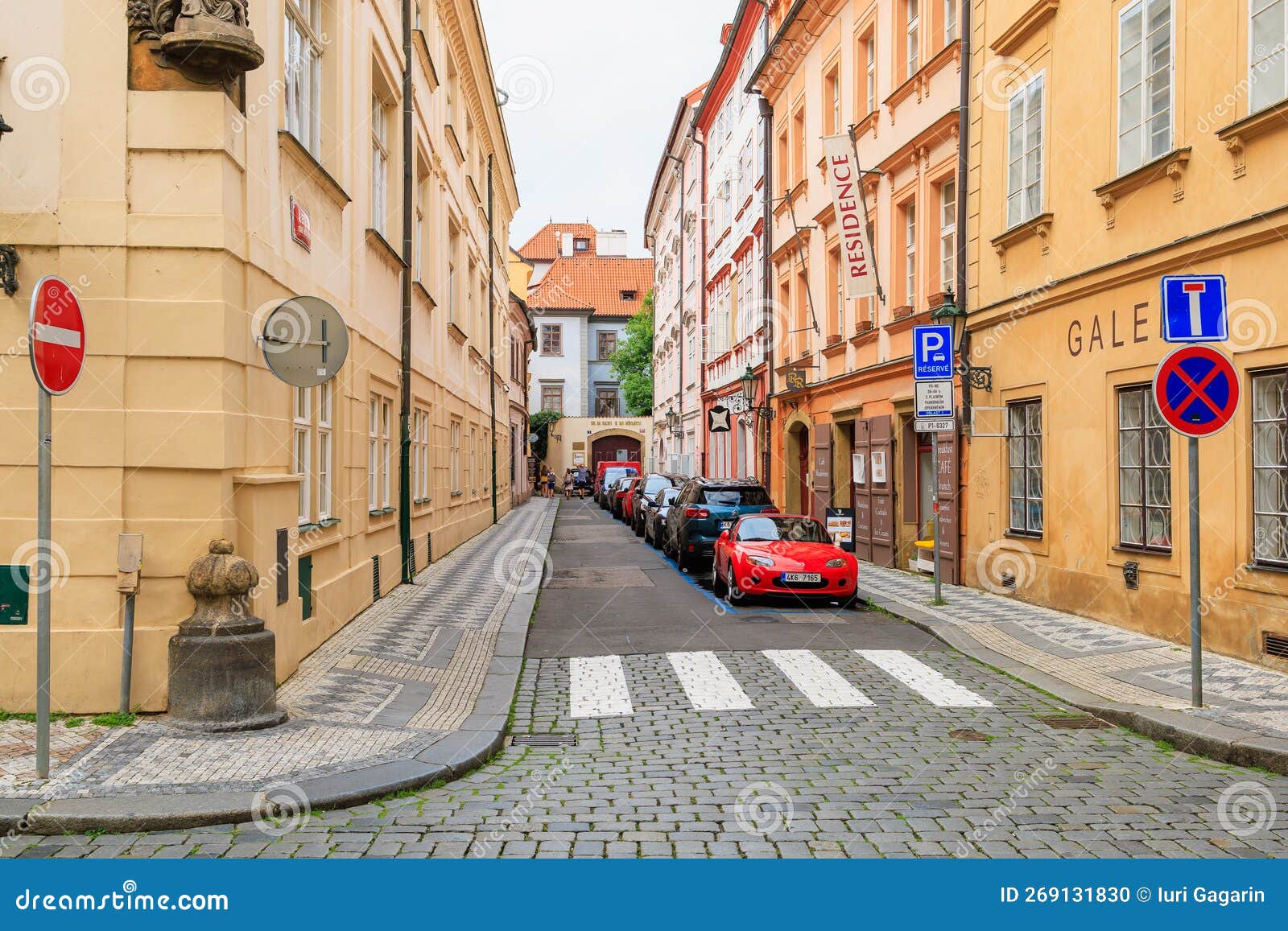 bill carlos add czech streets 25 photo