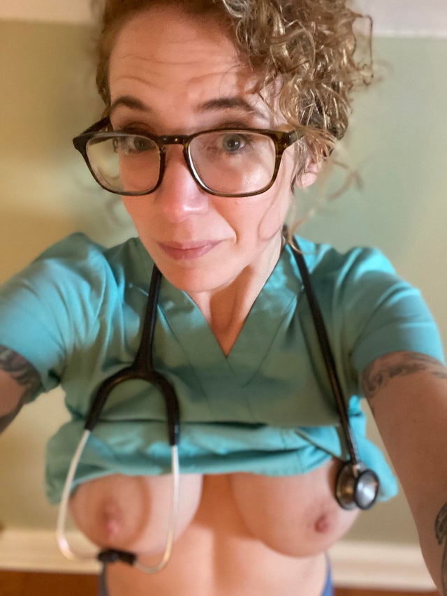 bri wray recommends nurse gets naked pic