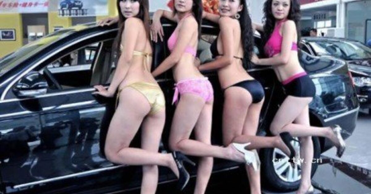 Naked Car Show private treatment