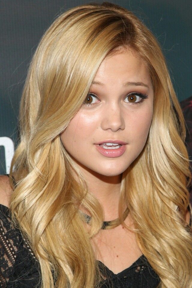 anthony calvagna recommends Olivia Holt Leaked