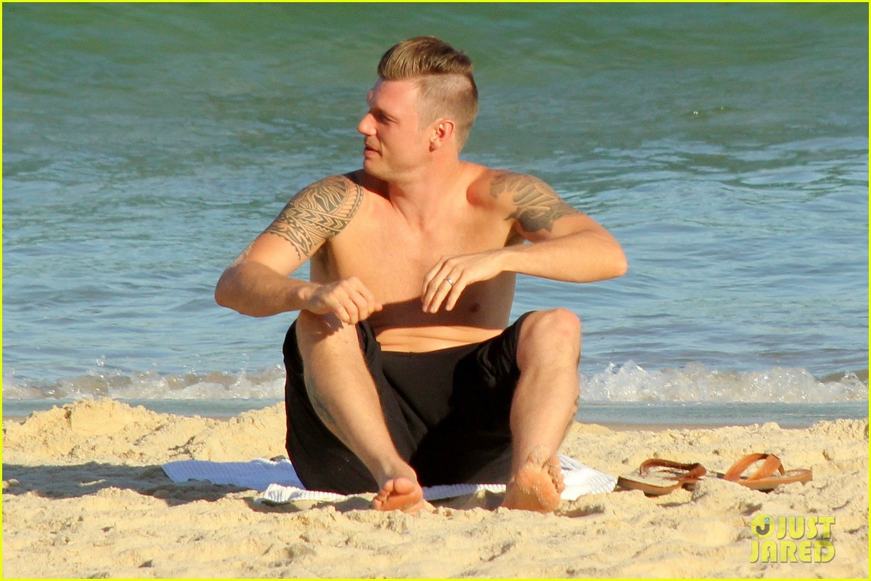 chris uhles recommends aaron carter barefoot pic