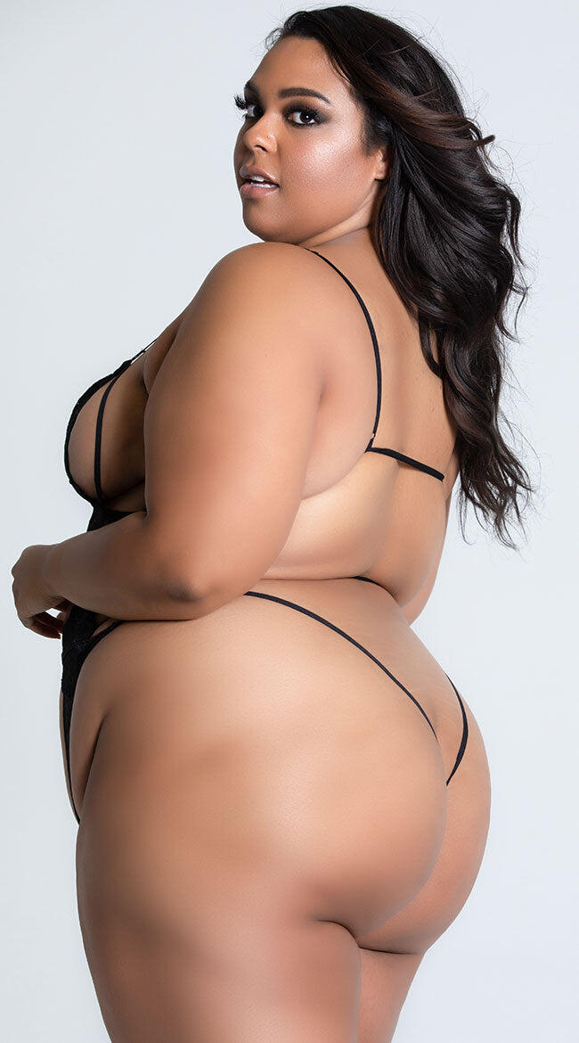 deborah gatewood recommends Curvy Models Naked