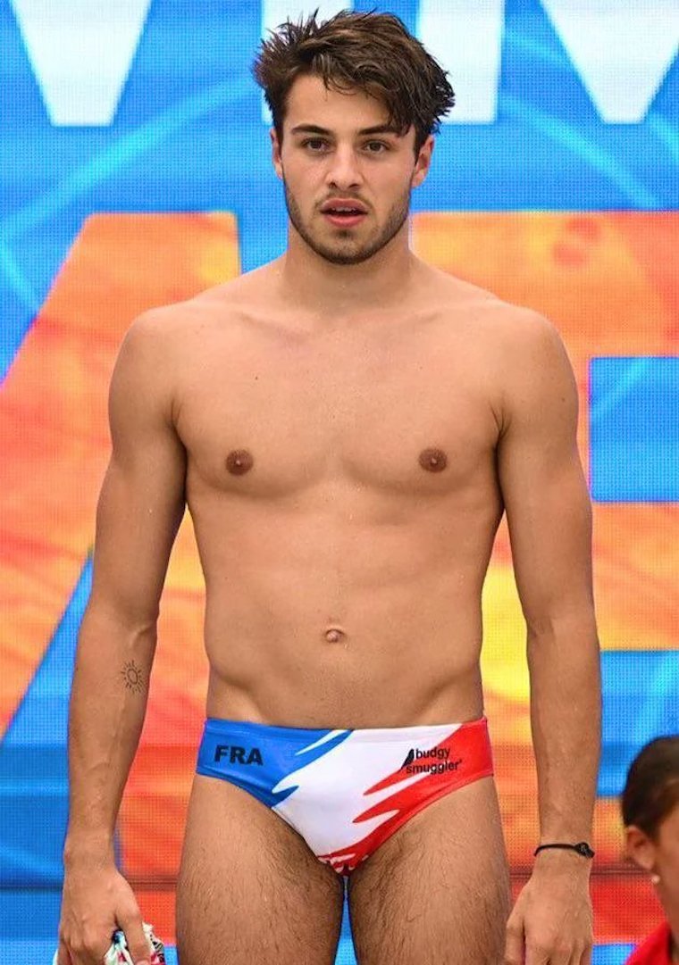 andrew dillow add speedo bulges photo