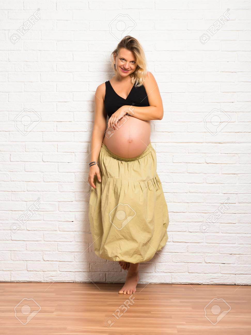 pregnant blonde woman