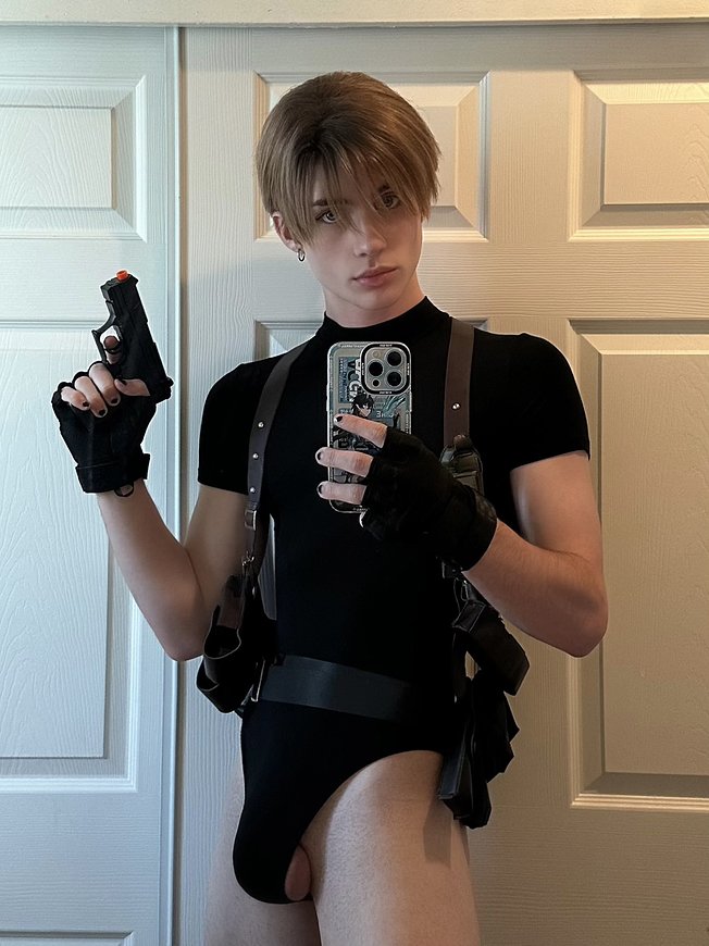 chani adler recommends feminine twinks pic