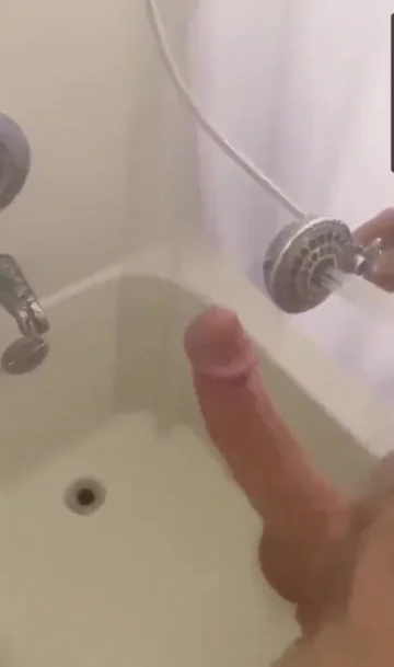 angelica equihua recommends cumming shower pic