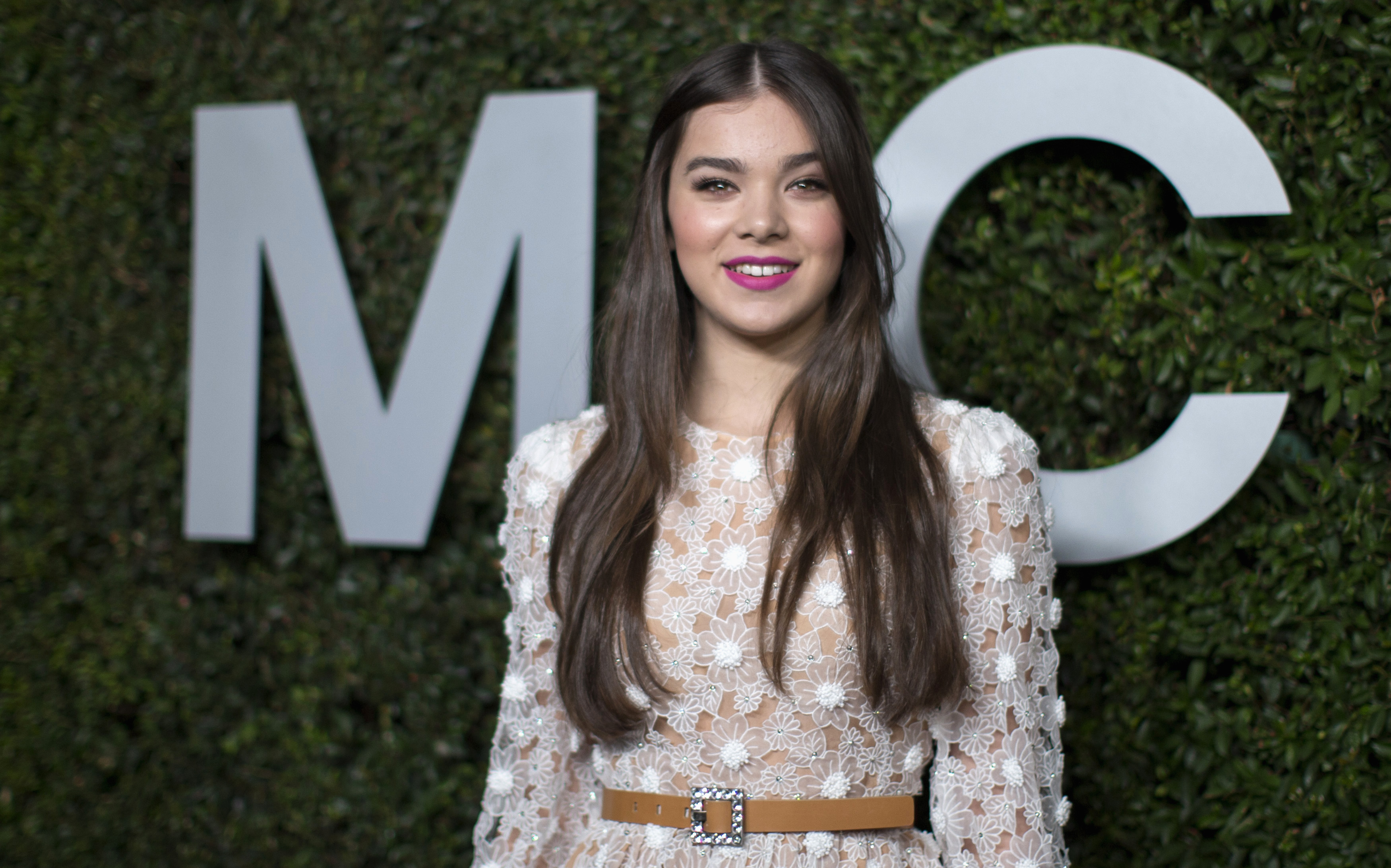 aaron gq white recommends porn hailee steinfeld pic