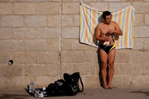 amal mohmad recommends Guys In Speedos Pics