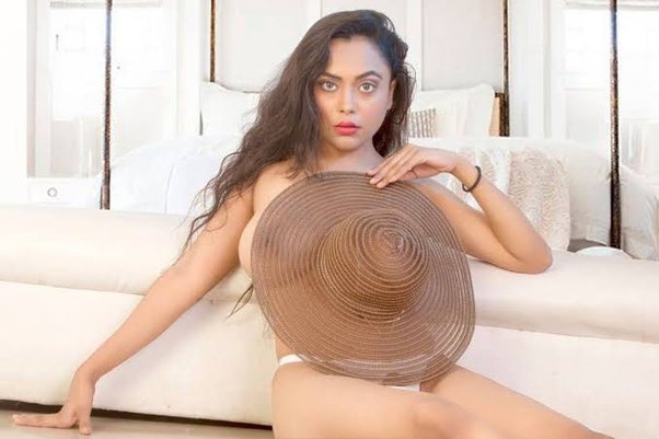 ahmed awawdeh recommends nude actress nude pic