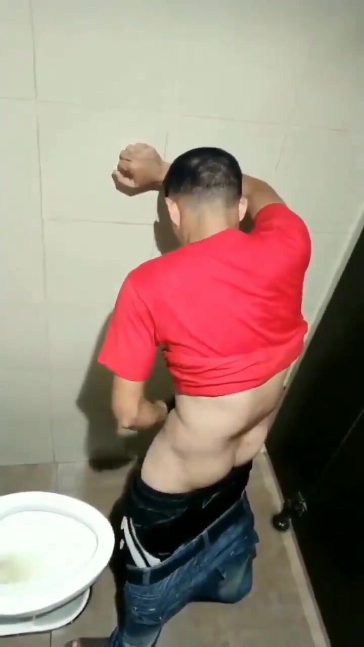 Men Caught Jerking Off guy disilva