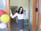 cassie adam add photo chanel preston realtor