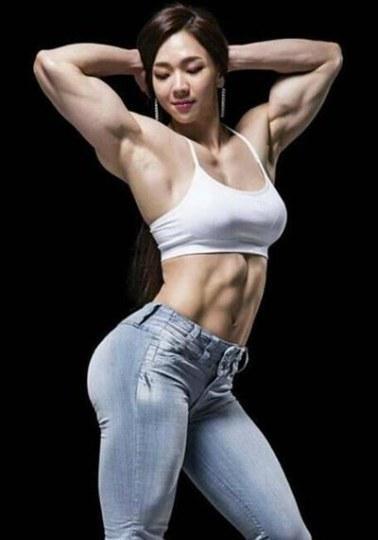 Best of Muscular woman bbc