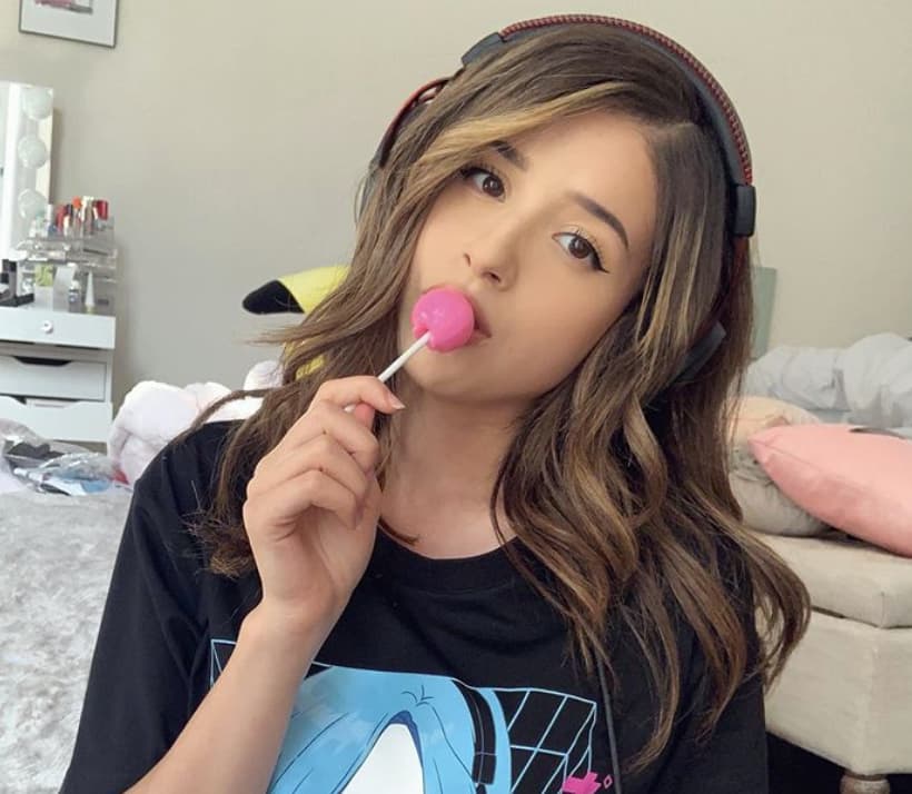 pokimane underwear