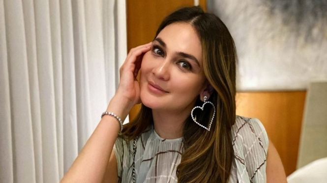 agnes maligalig recommends video bokep lunamaya pic