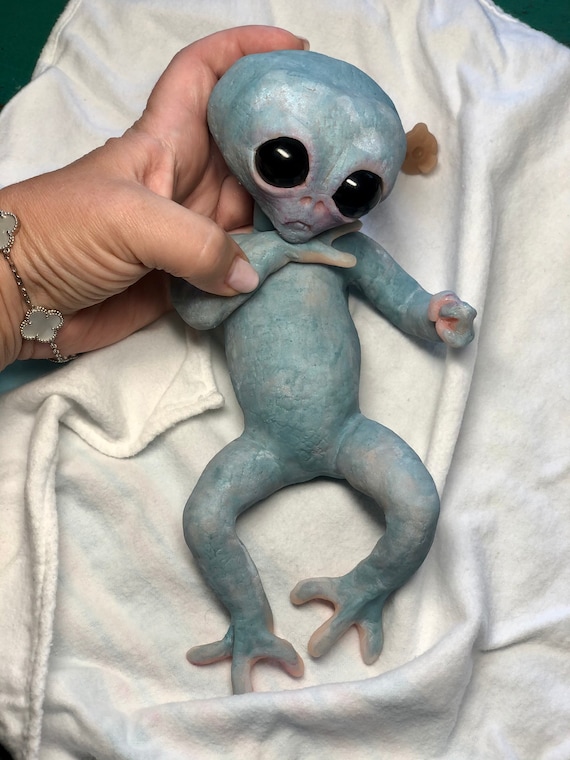 amy walley add photo baby alien nude