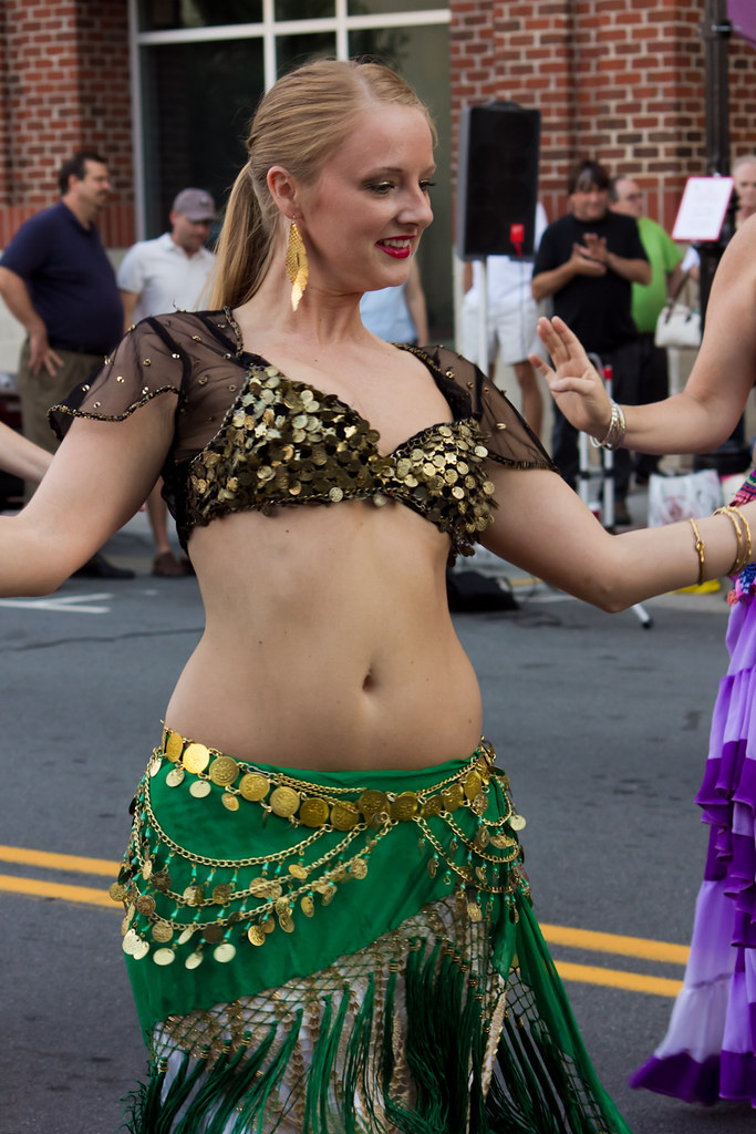 cheryl bercier recommends Blonde Belly Dance