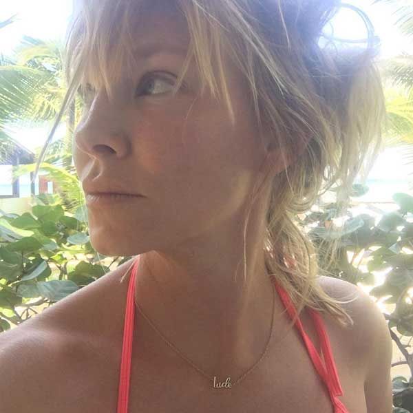 Kelli Giddish Sexy lesbuan pantys