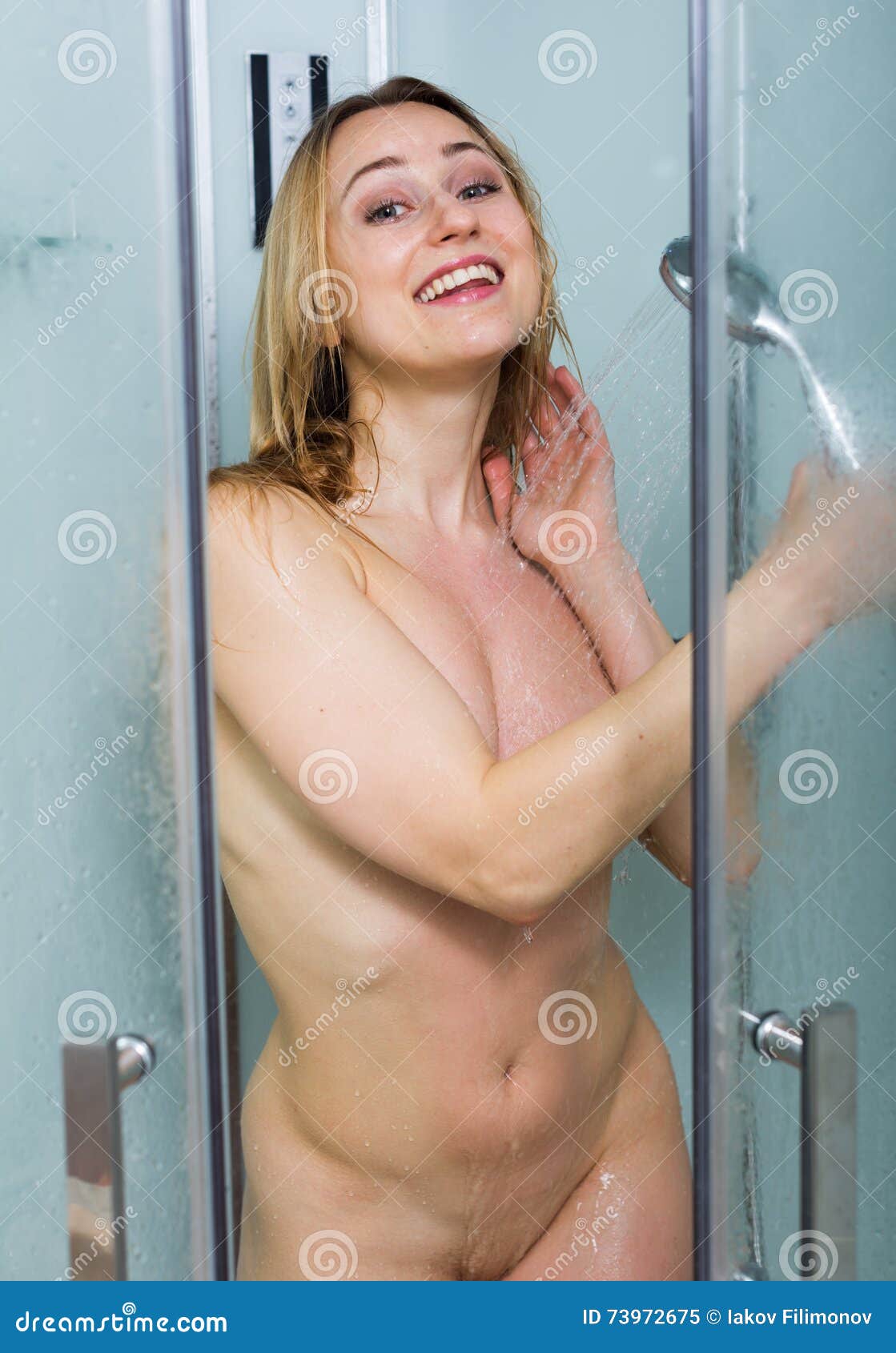 showering naked women