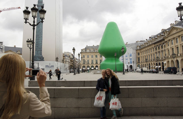 Public Buttplug cooper porn