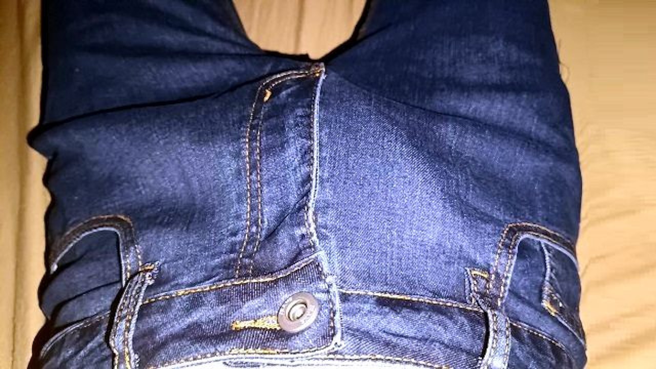 brenda caputo recommends Cumming On Jeans