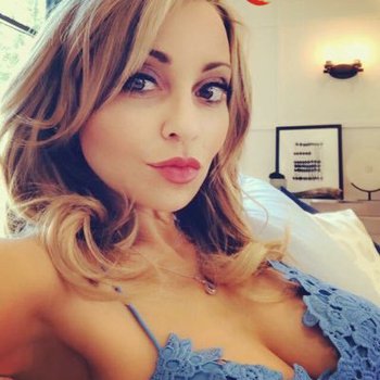 dax recommends Tara Strong Naked