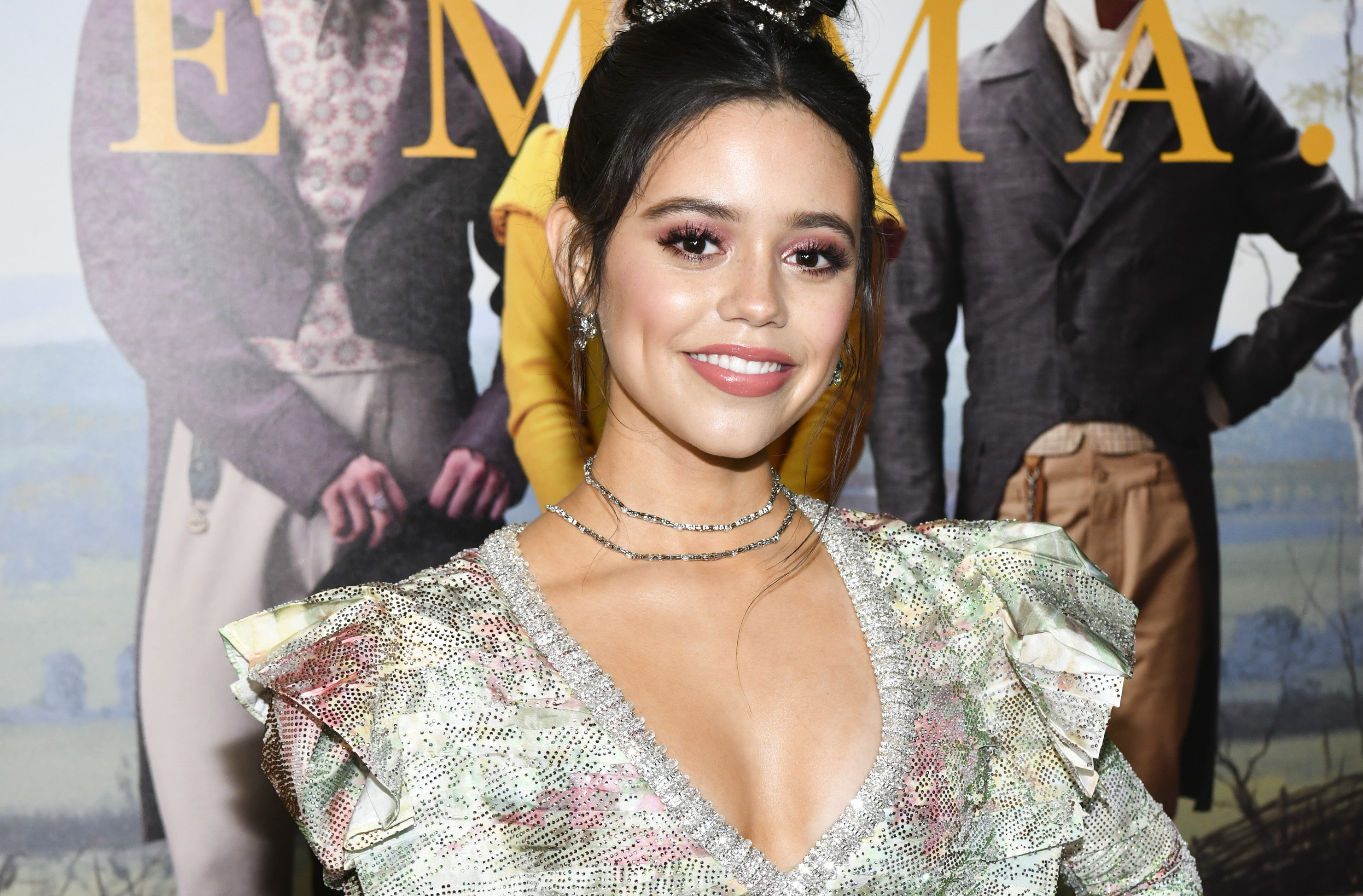 Jenna Ortega X Sexy skirt com