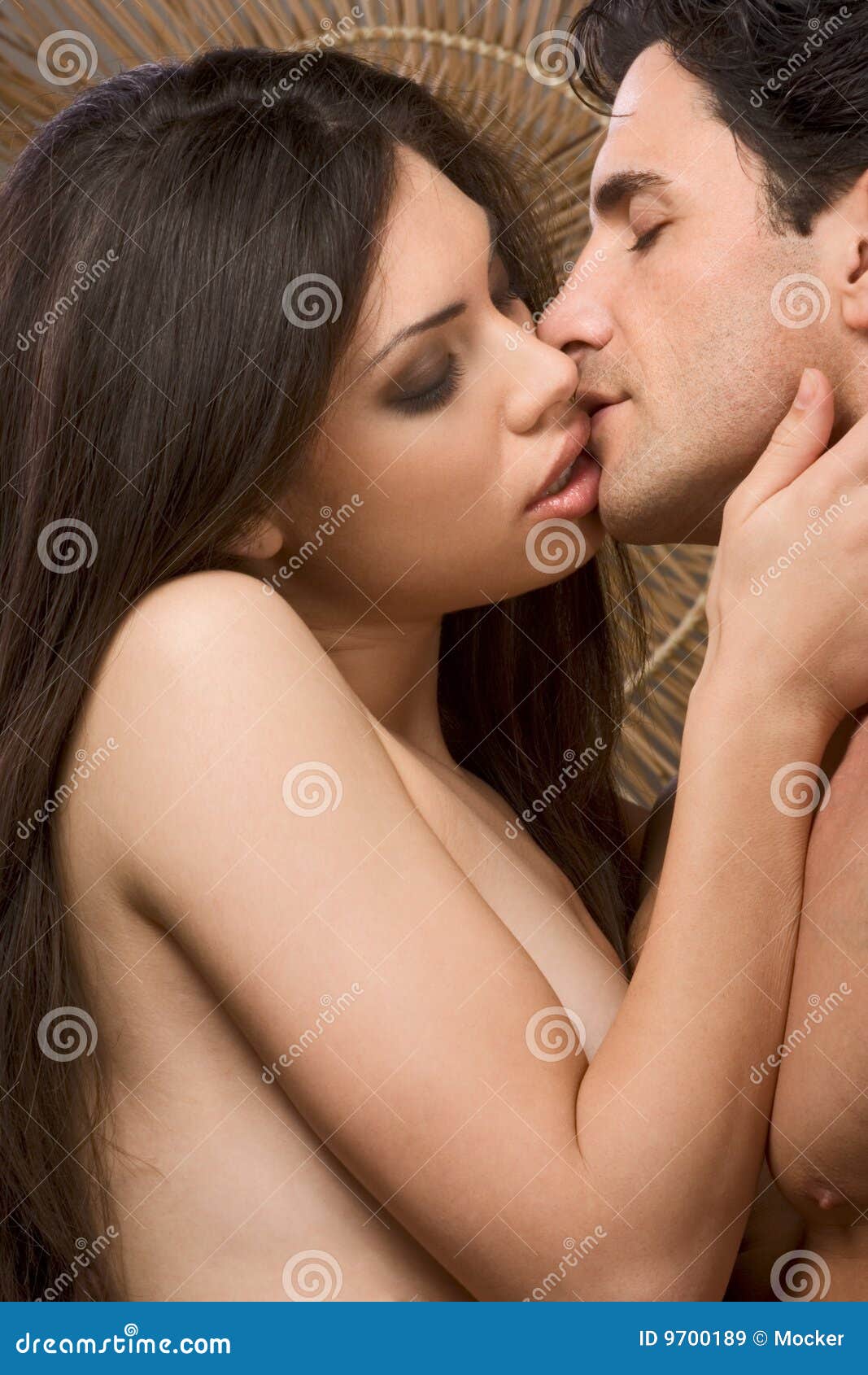 hot nude men kissing