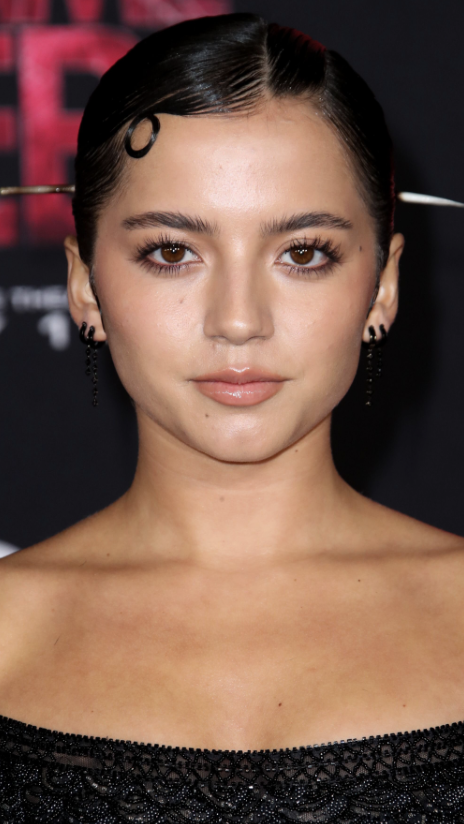 isabela moner naked