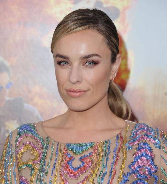 christine gerken share jessica mcnamee sexy photos