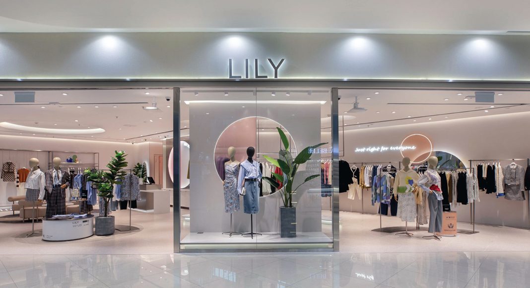 akriti juneja recommends Lilly Chey