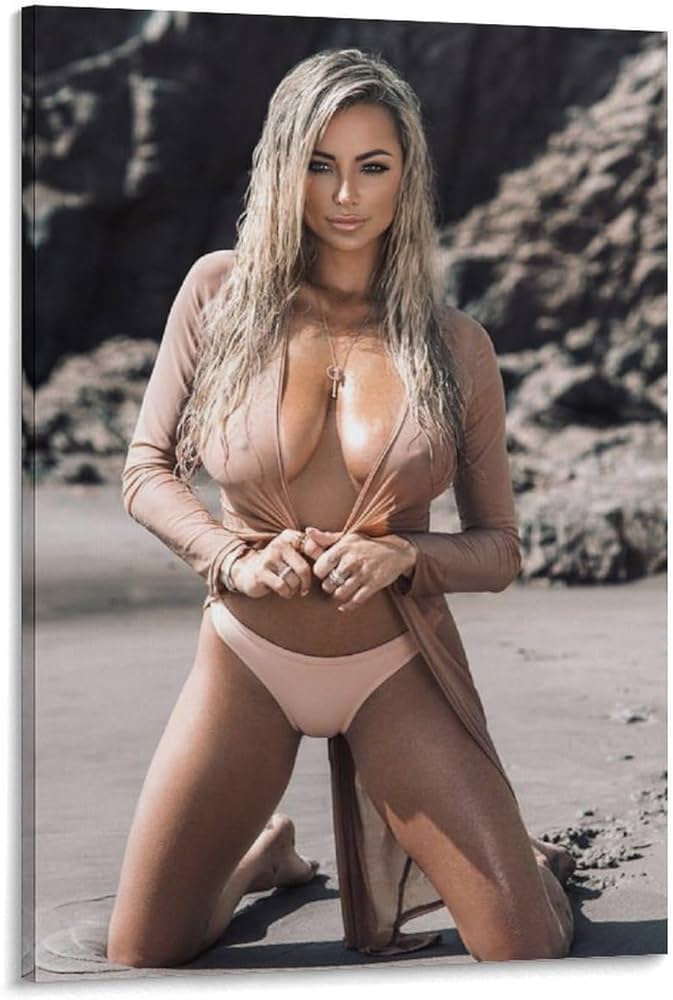 lindsey pelas nude live