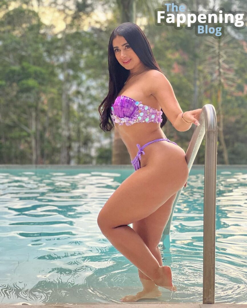 abhinav kabra recommends monica vallejo onlyfans pic