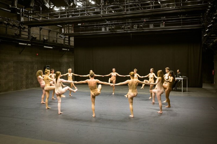 claire lutz add photo naked dancers