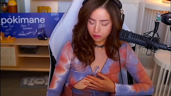 carly duffy add photo nip slips on twitch