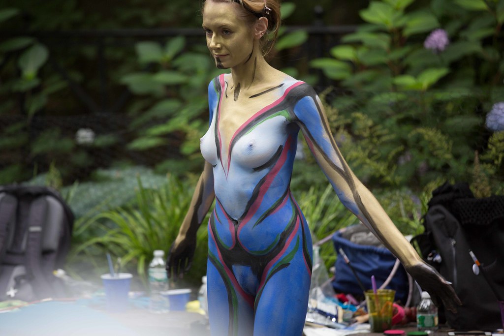 nude body art