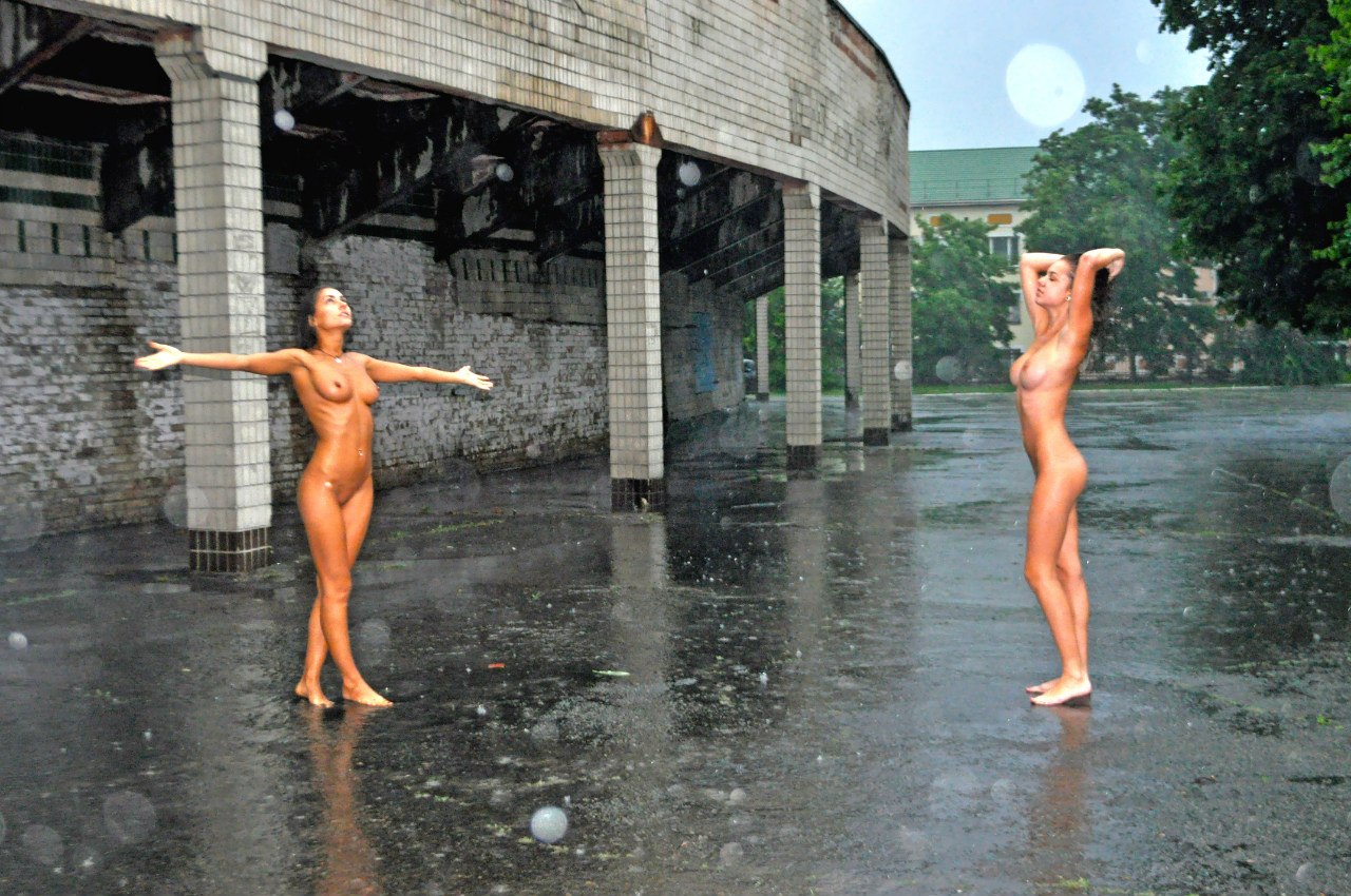 ah sue add photo nude in rain