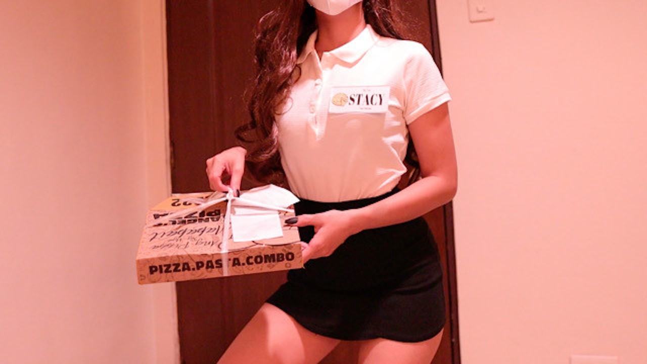 anirudh srinath recommends Pizza Girl Porn