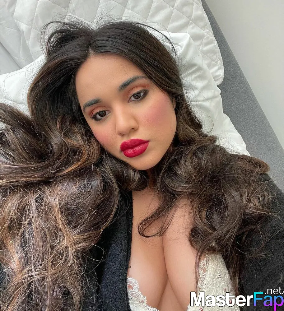 ann hutcheson recommends summer bishil nude pic