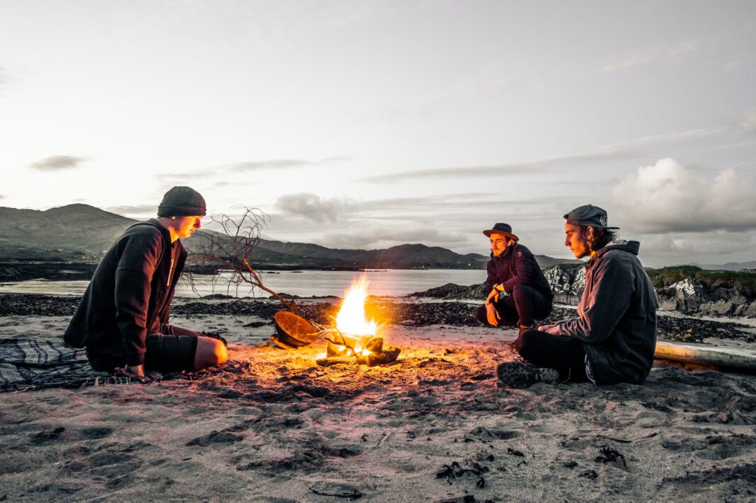 Best of Twinks camping