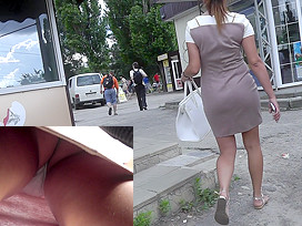 colleen leboeuf recommends up skirt spycam pic